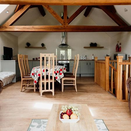 Willa Finest Retreats - The Welsh Barn Aberystwyth Zewnętrze zdjęcie